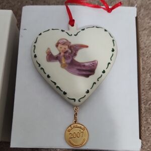 MJ Hummell 2007 Collectors Heart Ornament with Angel Design